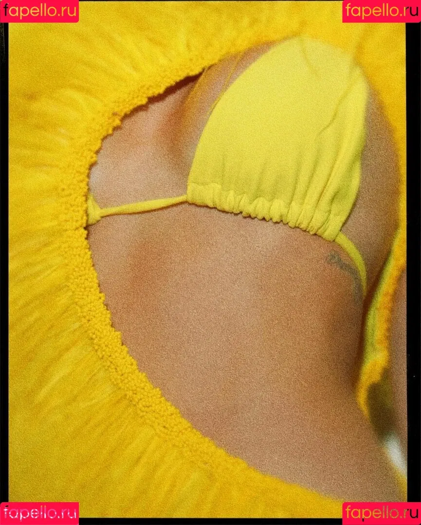 Larissa Manoela Onlyfans Photo Gallery 