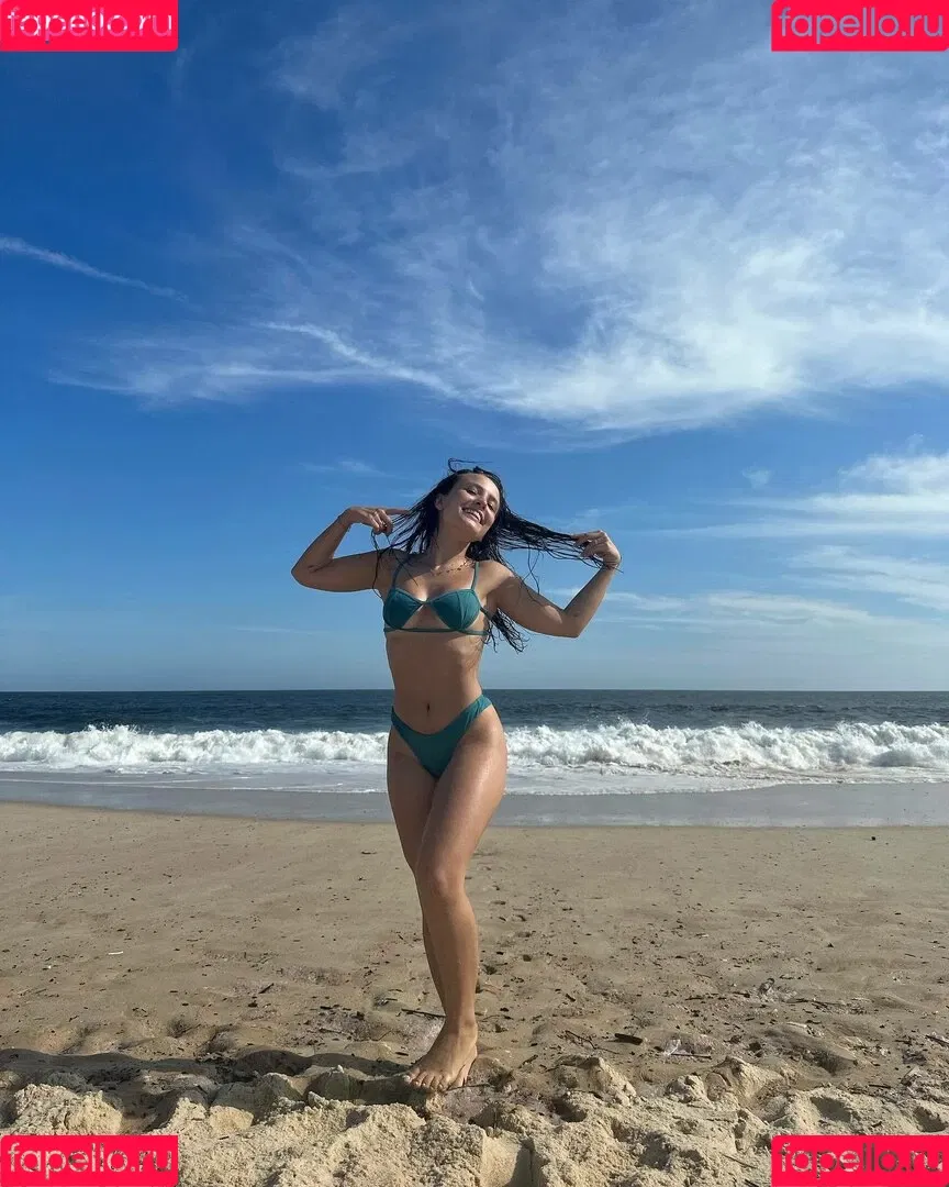 Larissa Manoela Onlyfans Photo Gallery 