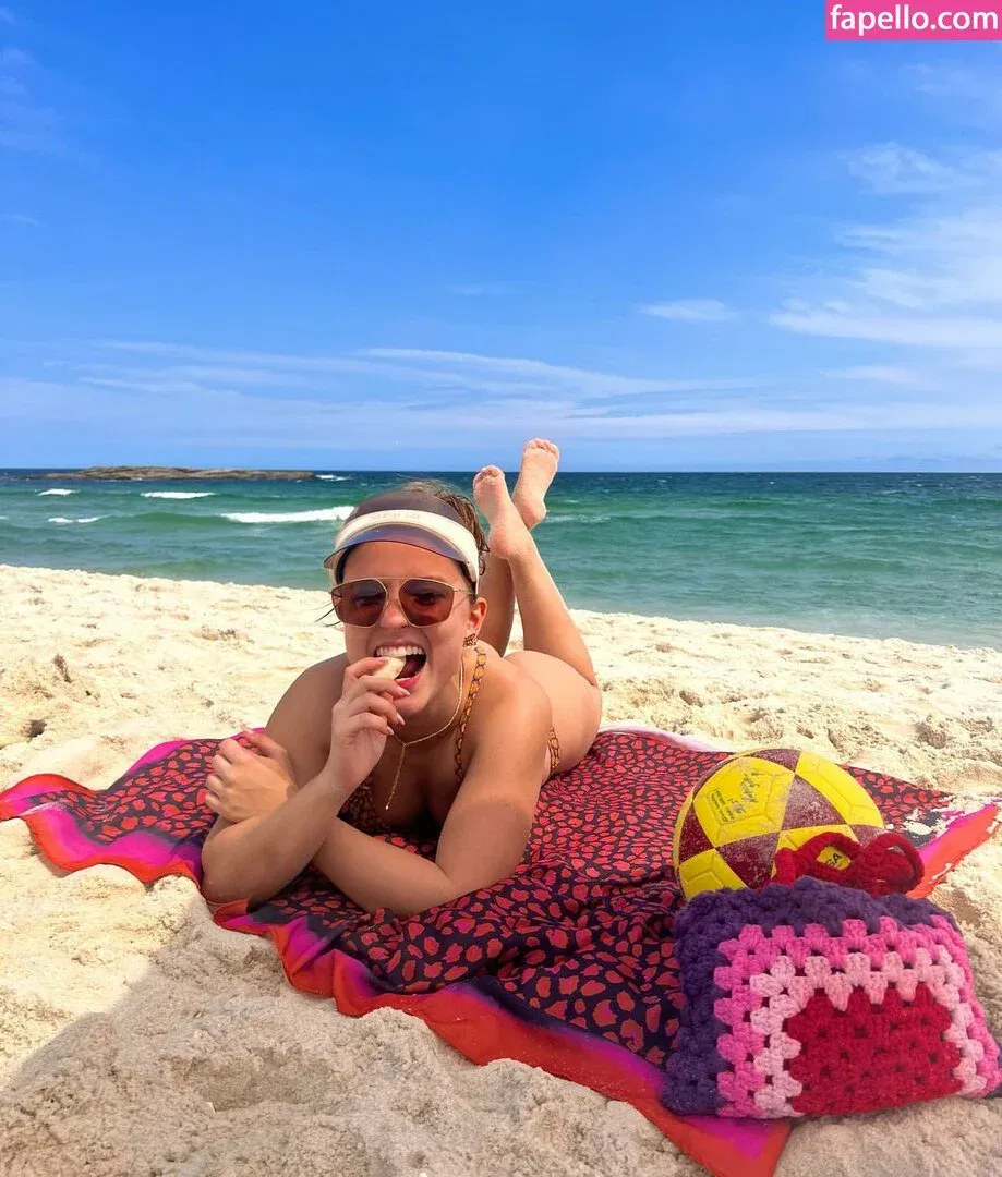 Larissa Manoela Onlyfans Photo Gallery 