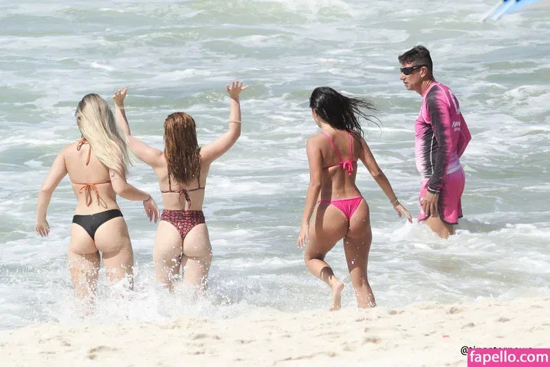 Larissa Manoela Onlyfans Photo Gallery 