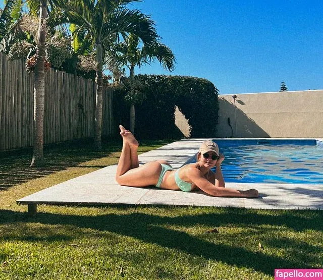 Larissa Manoela Onlyfans Photo Gallery 