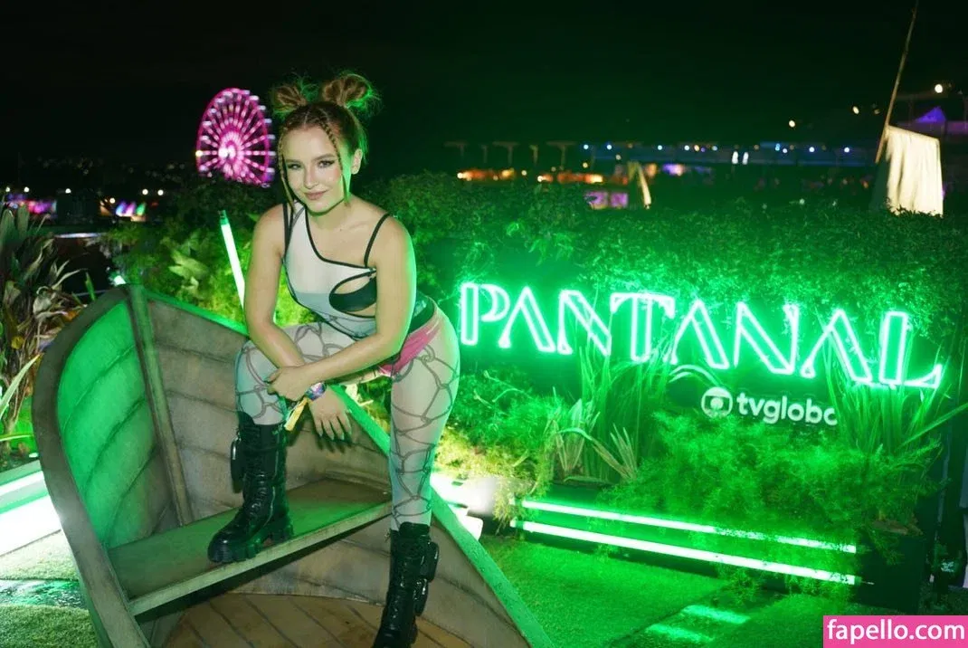 Larissa Manoela Onlyfans Photo Gallery 