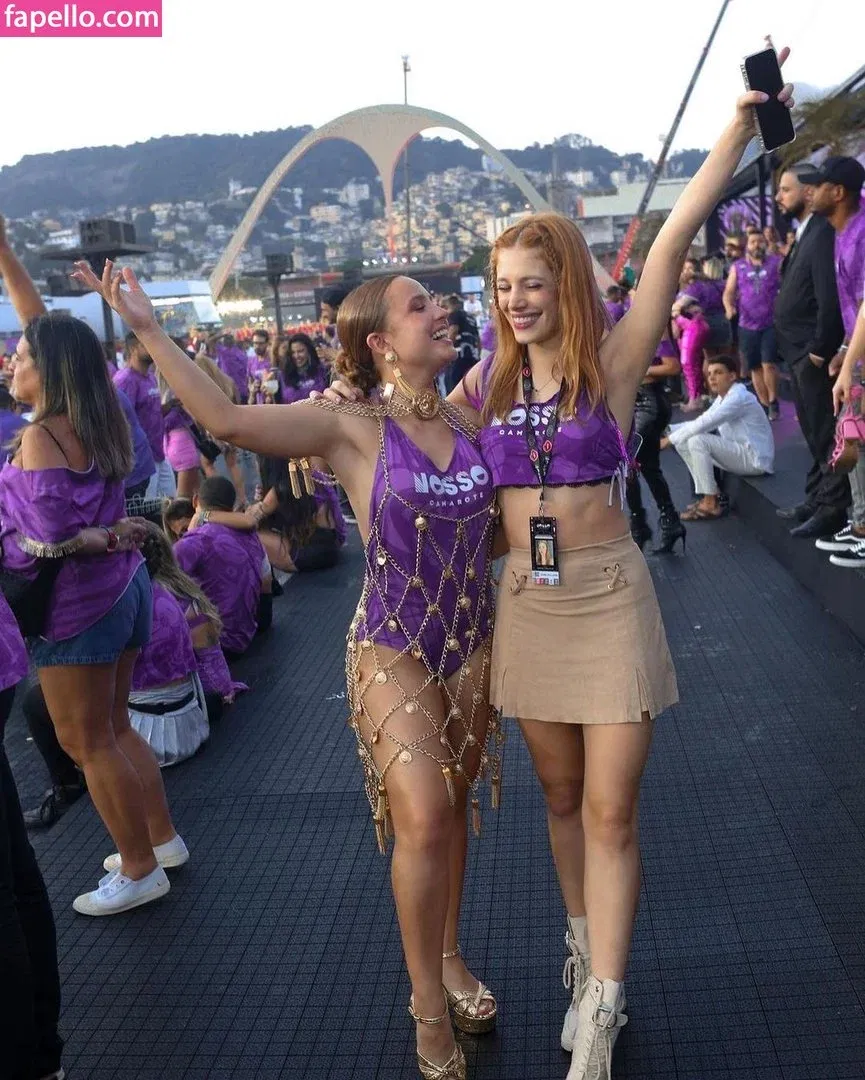 Larissa Manoela Onlyfans Photo Gallery 