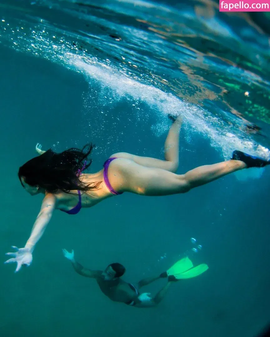 Larissa Manoela Onlyfans Photo Gallery 