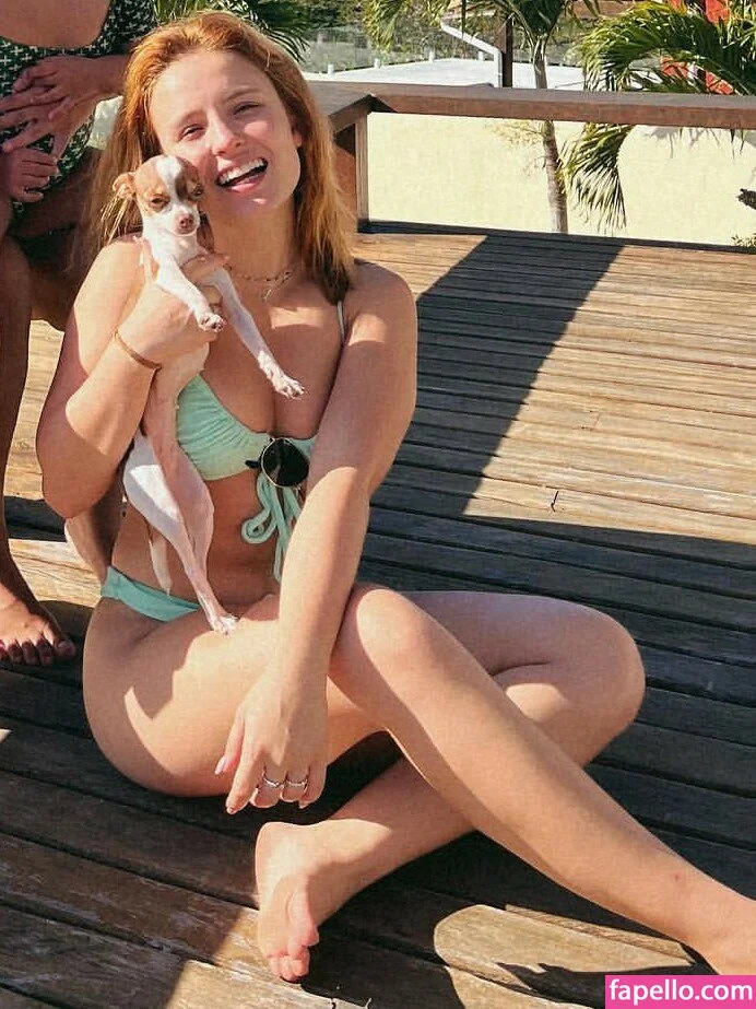 Larissa Manoela Onlyfans Photo Gallery 