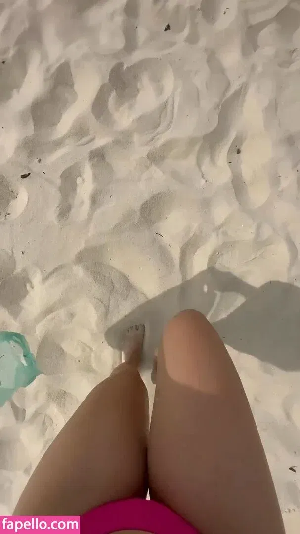 Larissa Manoela Onlyfans Photo Gallery 