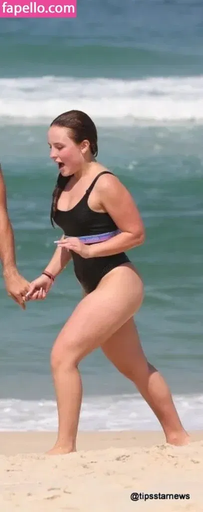 Larissa Manoela Onlyfans Photo Gallery 