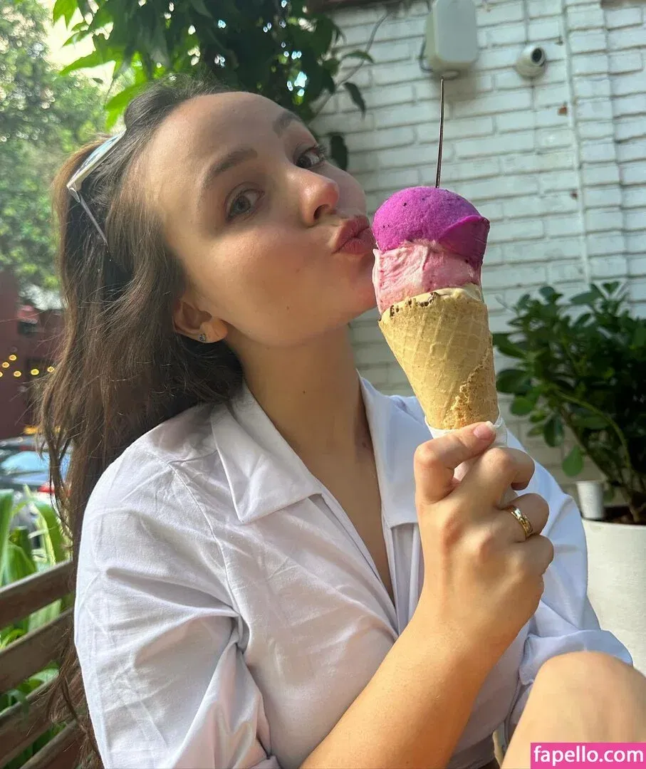 Larissa Manoela Onlyfans Photo Gallery 