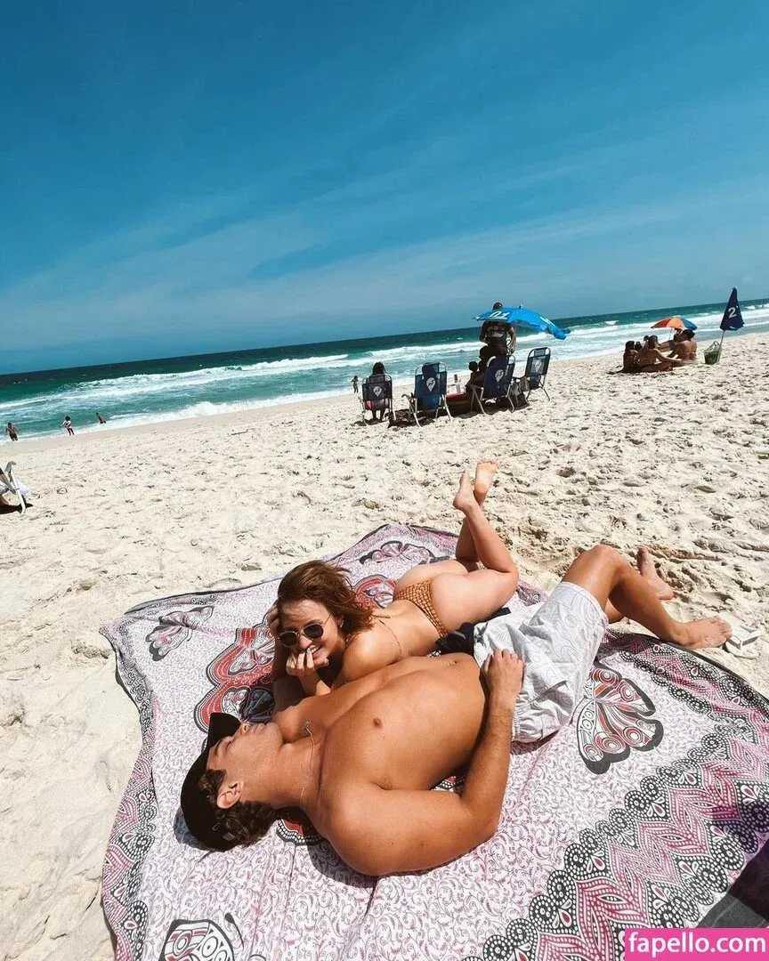 Larissa Manoela Onlyfans Photo Gallery 