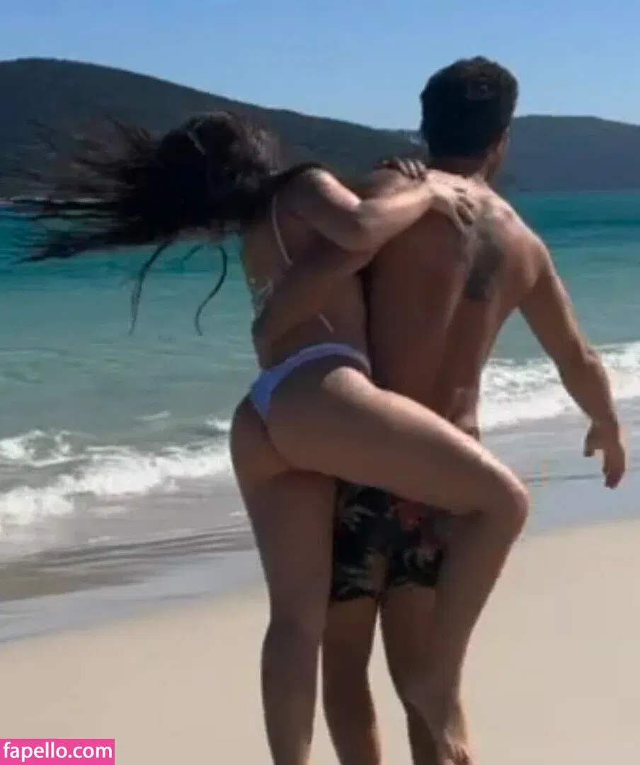 Larissa Manoela Onlyfans Photo Gallery 