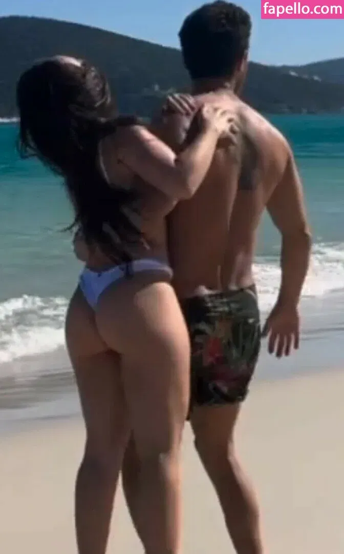 Larissa Manoela Onlyfans Photo Gallery 