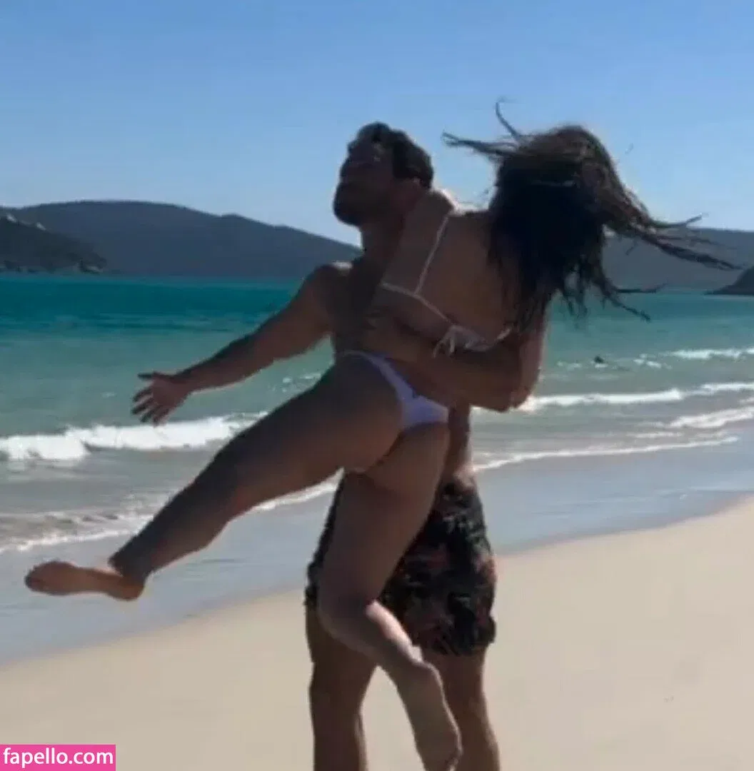 Larissa Manoela Onlyfans Photo Gallery 