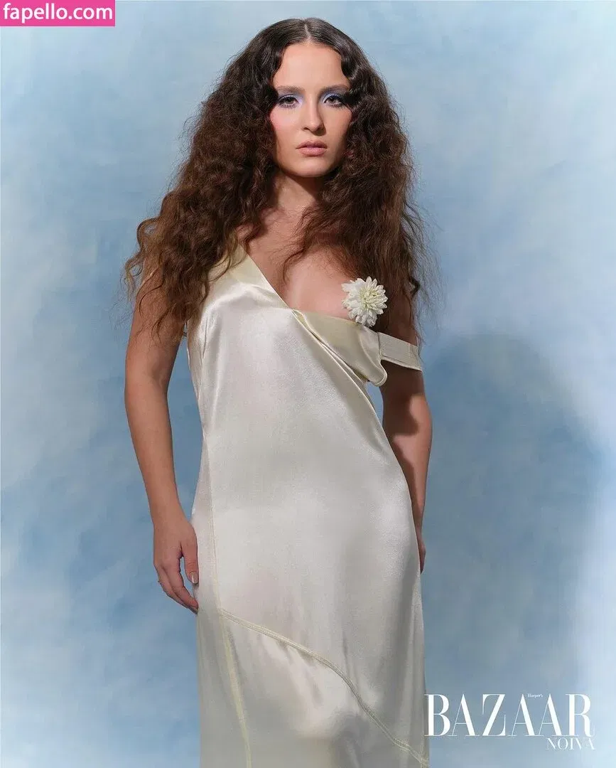 Larissa Manoela Onlyfans Photo Gallery 