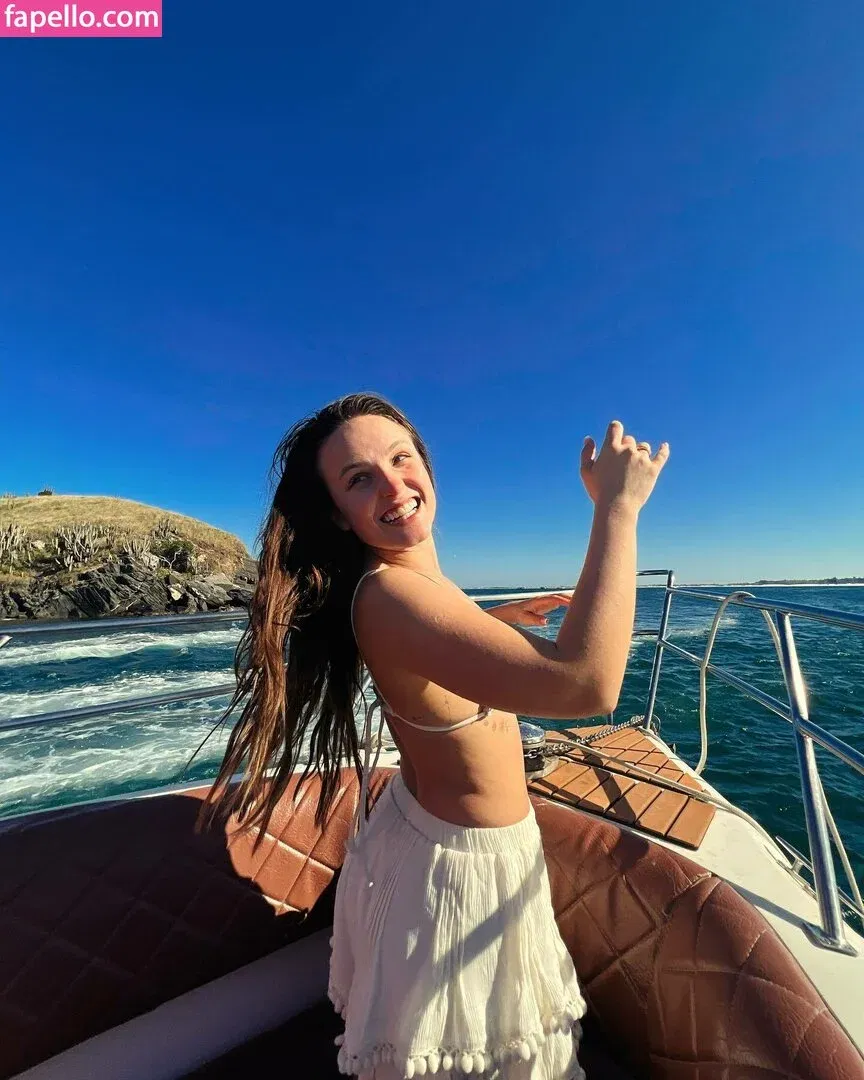 Larissa Manoela Onlyfans Photo Gallery 