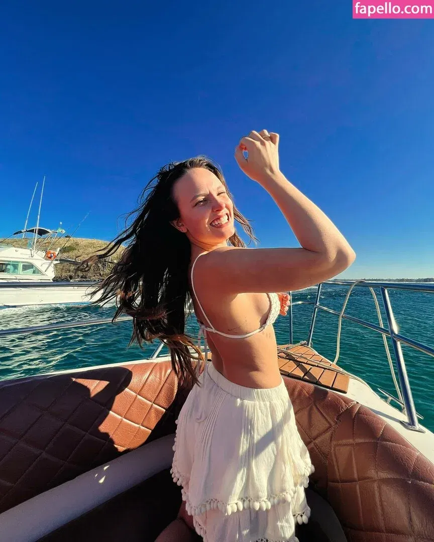 Larissa Manoela Onlyfans Photo Gallery 