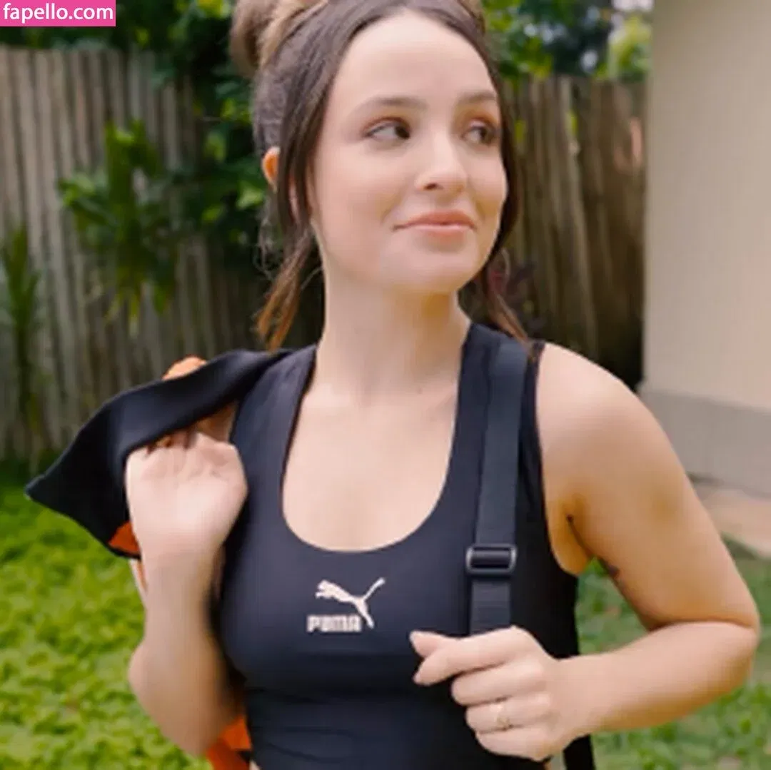 Larissa Manoela Onlyfans Photo Gallery 