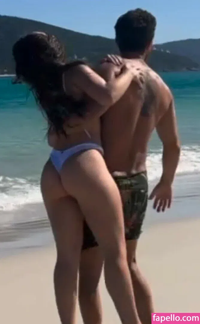 Larissa Manoela Onlyfans Photo Gallery 