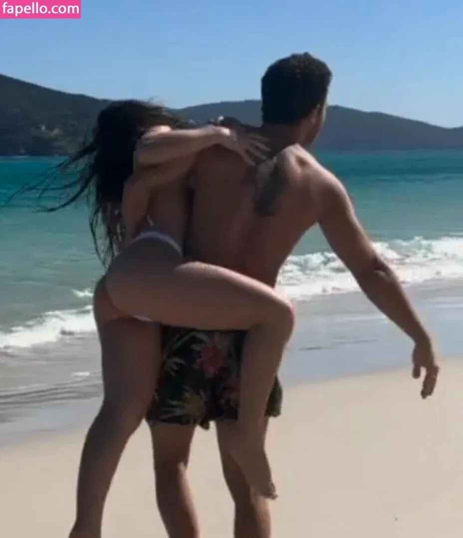 Larissa Manoela Onlyfans Photo Gallery 