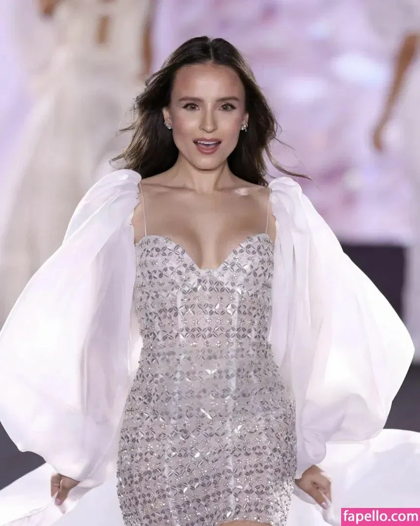 Larissa Manoela Onlyfans Photo Gallery 