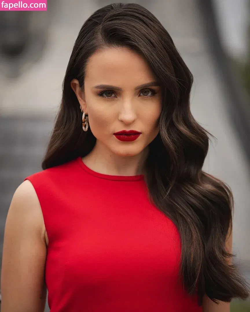 Larissa Manoela Onlyfans Photo Gallery 