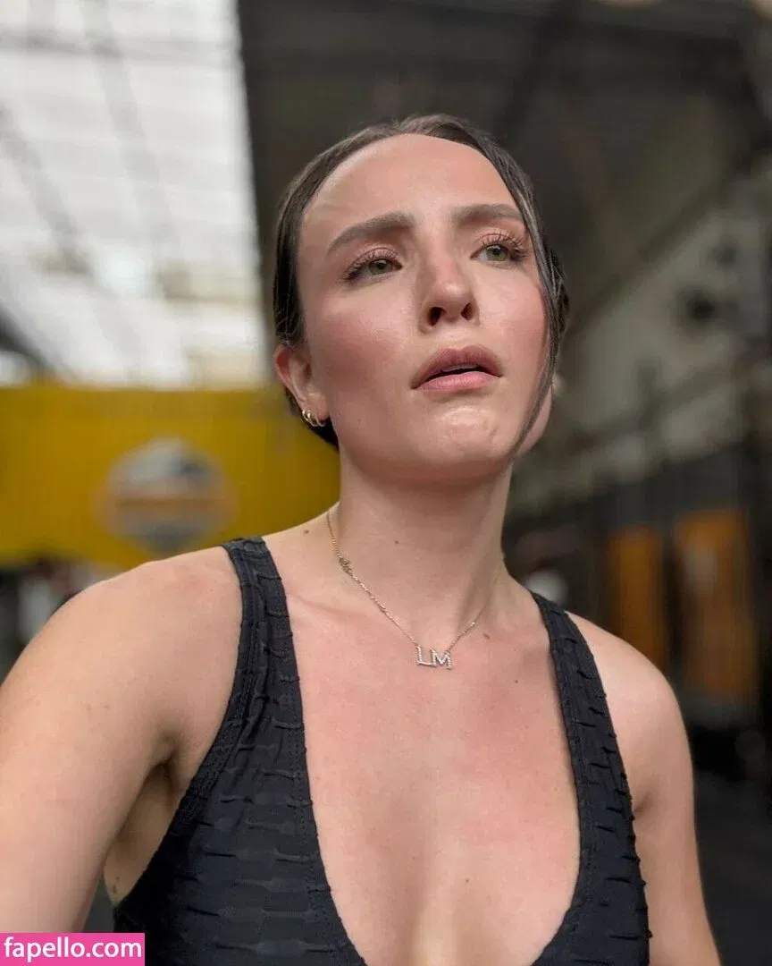 Larissa Manoela Onlyfans Photo Gallery 