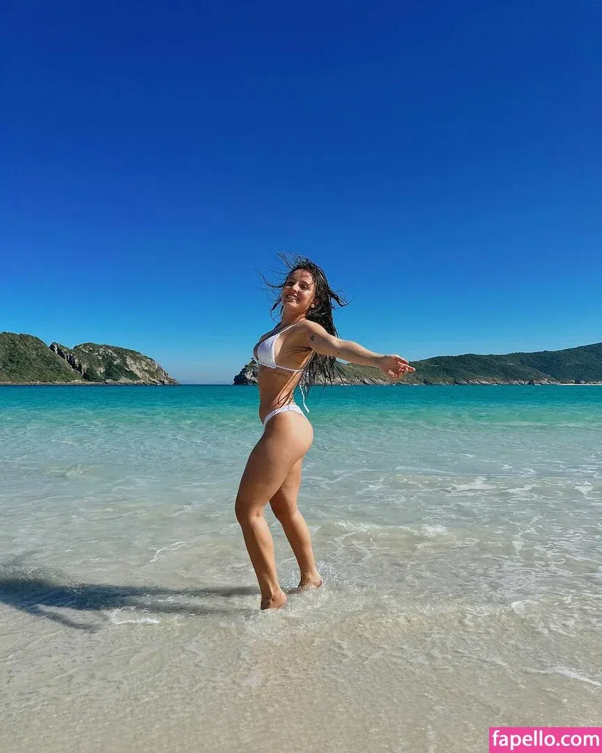 Larissa Manoela Onlyfans Photo Gallery 