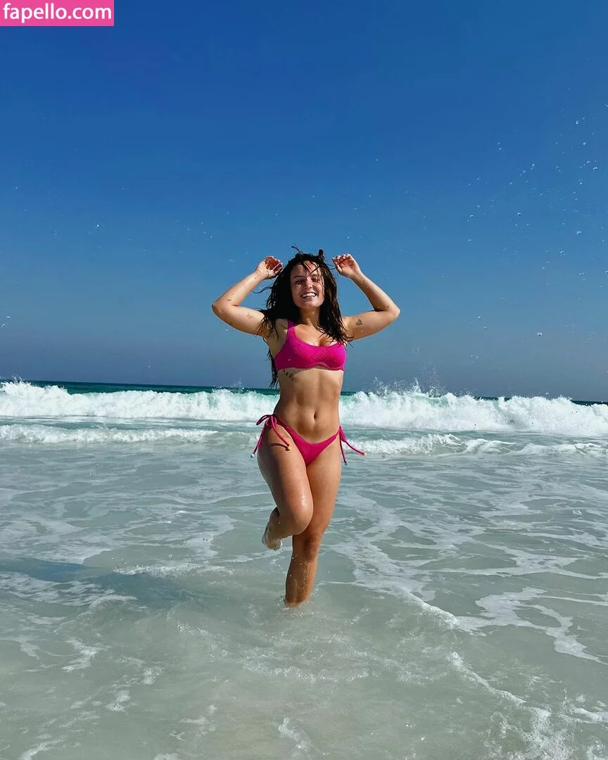 Larissa Manoela Onlyfans Photo Gallery 