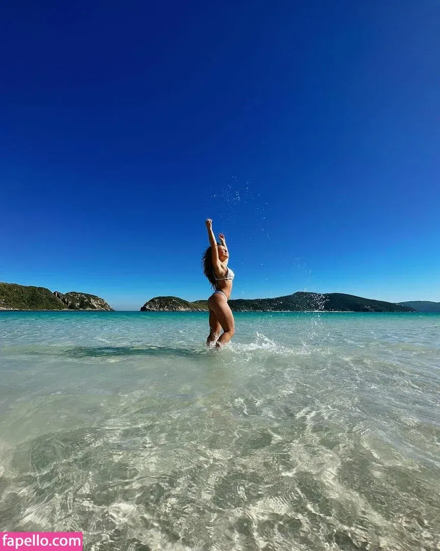 Larissa Manoela Onlyfans Photo Gallery 