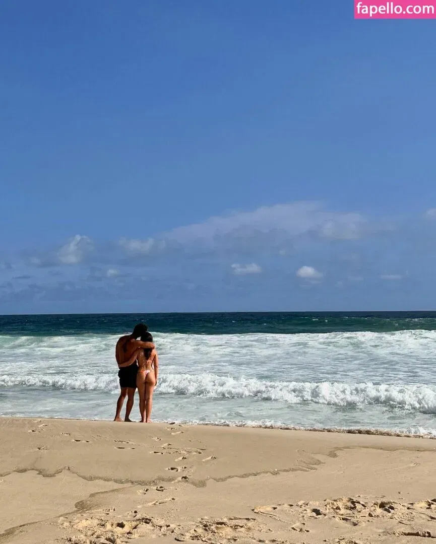 Larissa Manoela Onlyfans Photo Gallery 