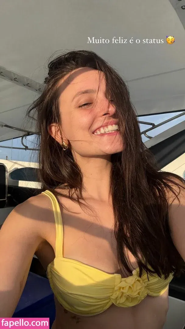 Larissa Manoela Onlyfans Photo Gallery 