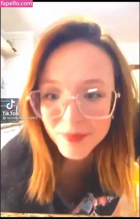 Larissa Manoela Onlyfans Photo Gallery 