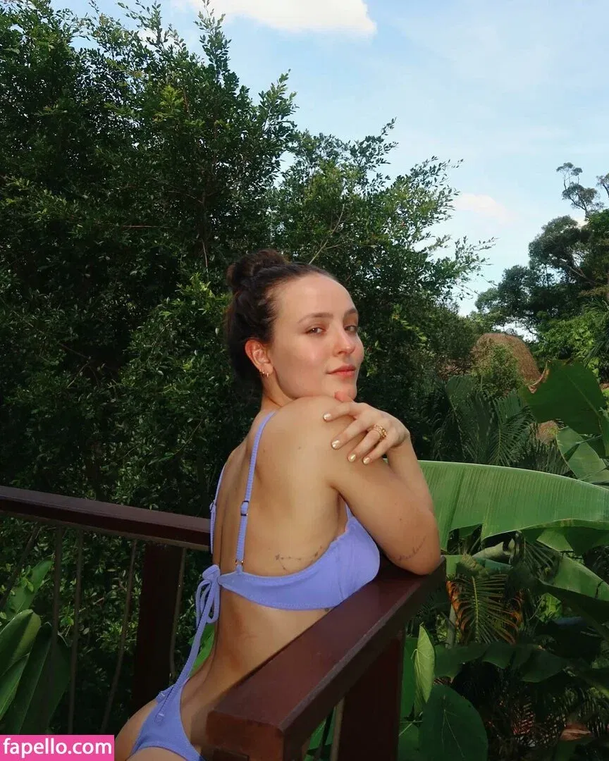 Larissa Manoela Onlyfans Photo Gallery 