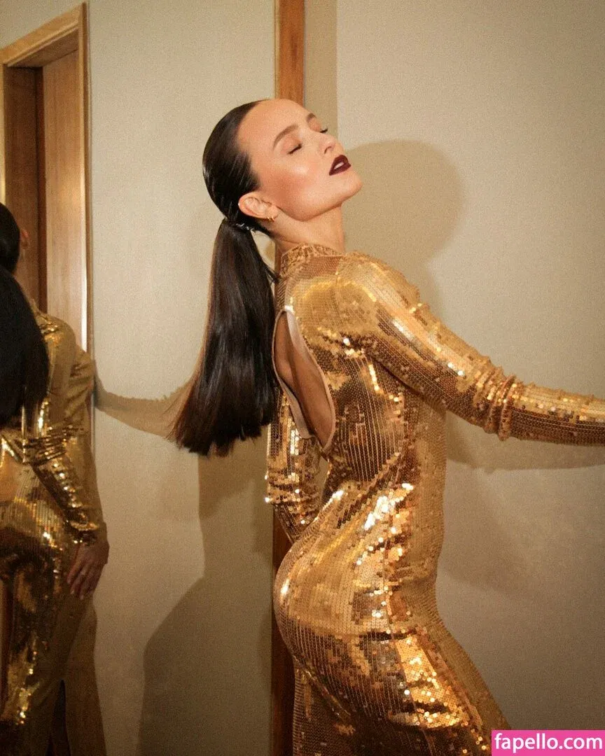 Larissa Manoela Onlyfans Photo Gallery 