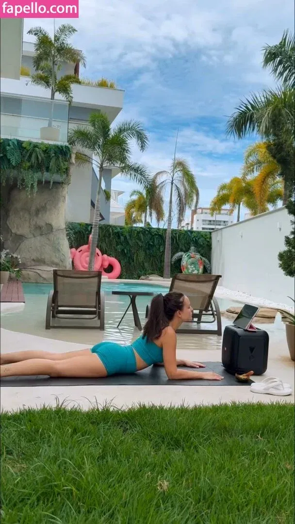 Larissa Manoela Onlyfans Photo Gallery 