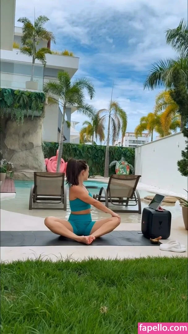 Larissa Manoela Onlyfans Photo Gallery 