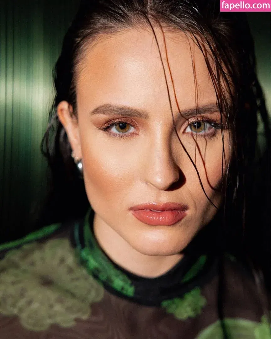 Larissa Manoela Onlyfans Photo Gallery 