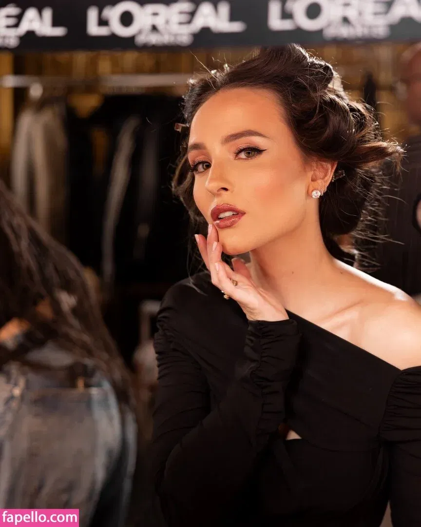 Larissa Manoela Onlyfans Photo Gallery 