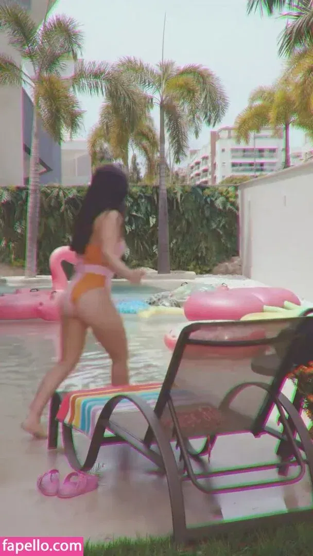 Larissa Manoela Onlyfans Photo Gallery 