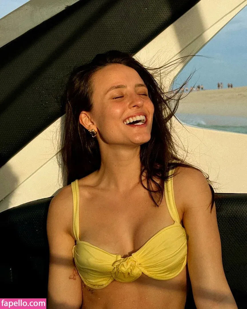 Larissa Manoela Onlyfans Photo Gallery 