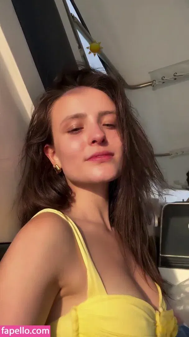 Larissa Manoela Onlyfans Photo Gallery 