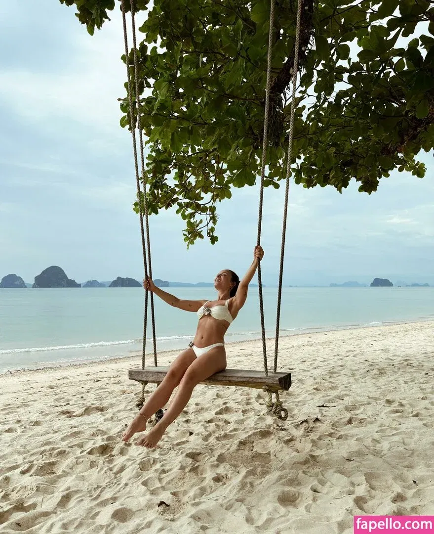 Larissa Manoela Onlyfans Photo Gallery 