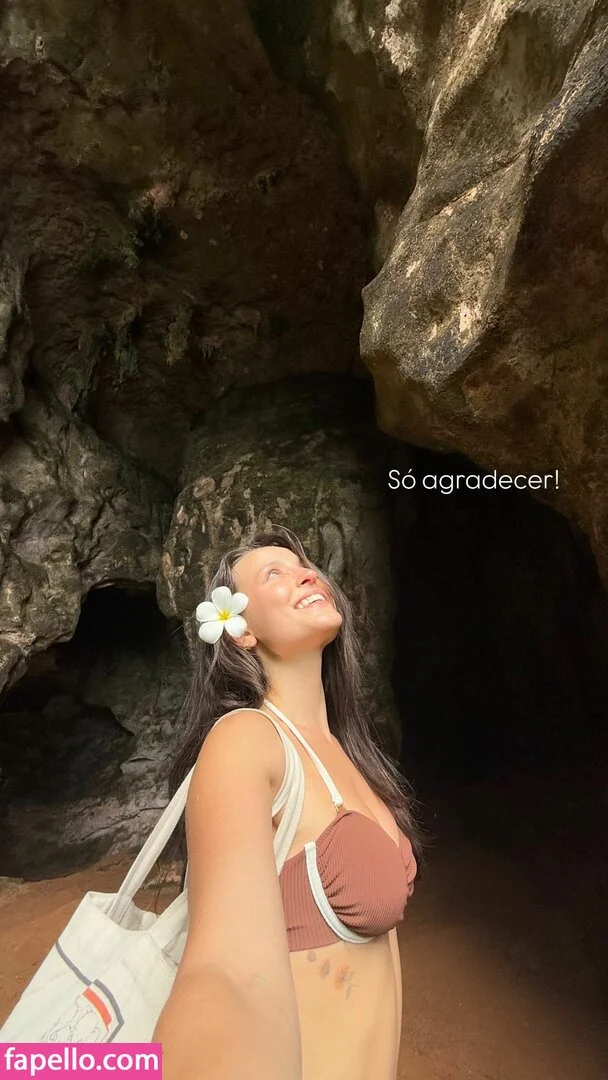 Larissa Manoela Onlyfans Photo Gallery 