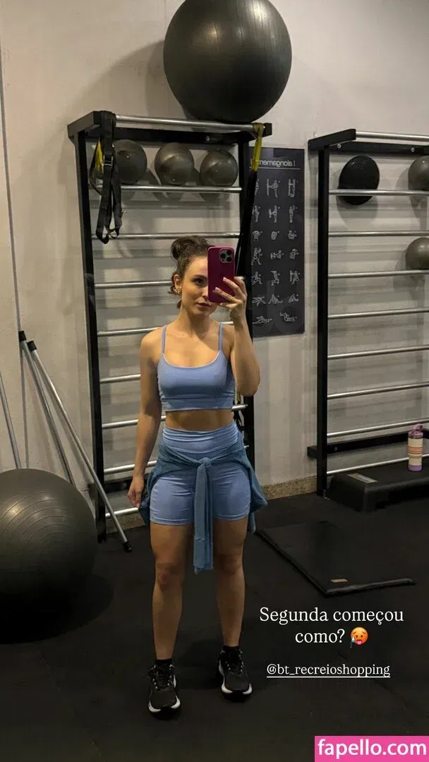 Larissa Manoela Onlyfans Photo Gallery 