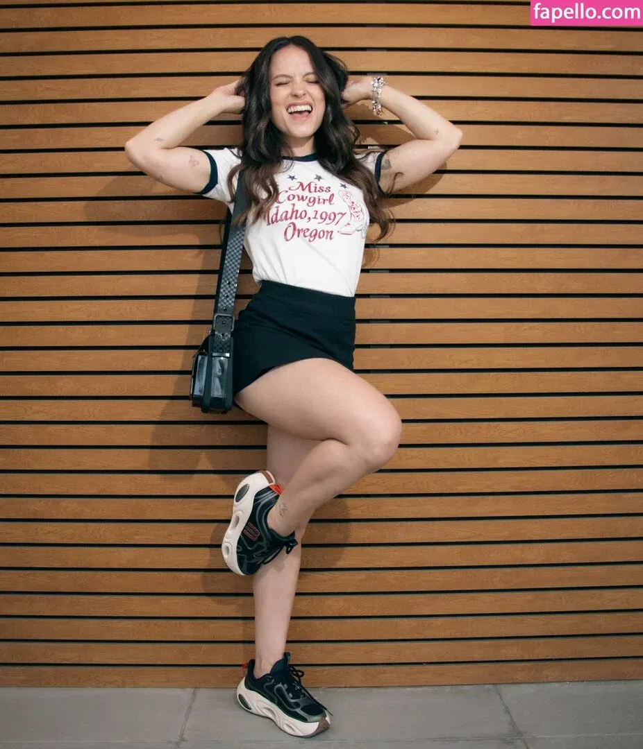 Larissa Manoela Onlyfans Photo Gallery 