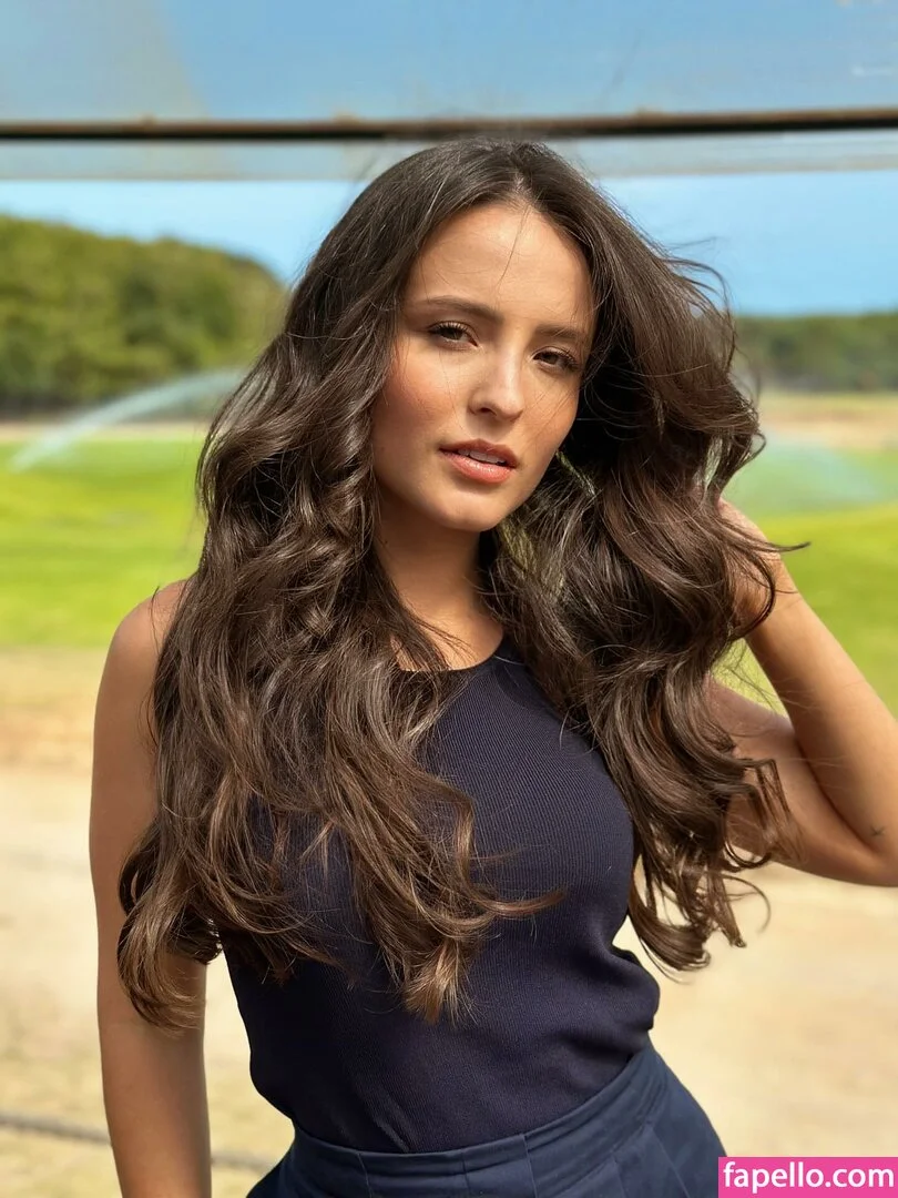 Larissa Manoela Onlyfans Photo Gallery 