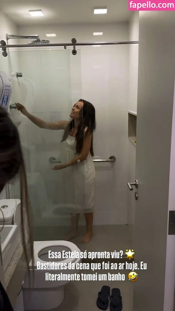 Larissa Manoela Onlyfans Photo Gallery 