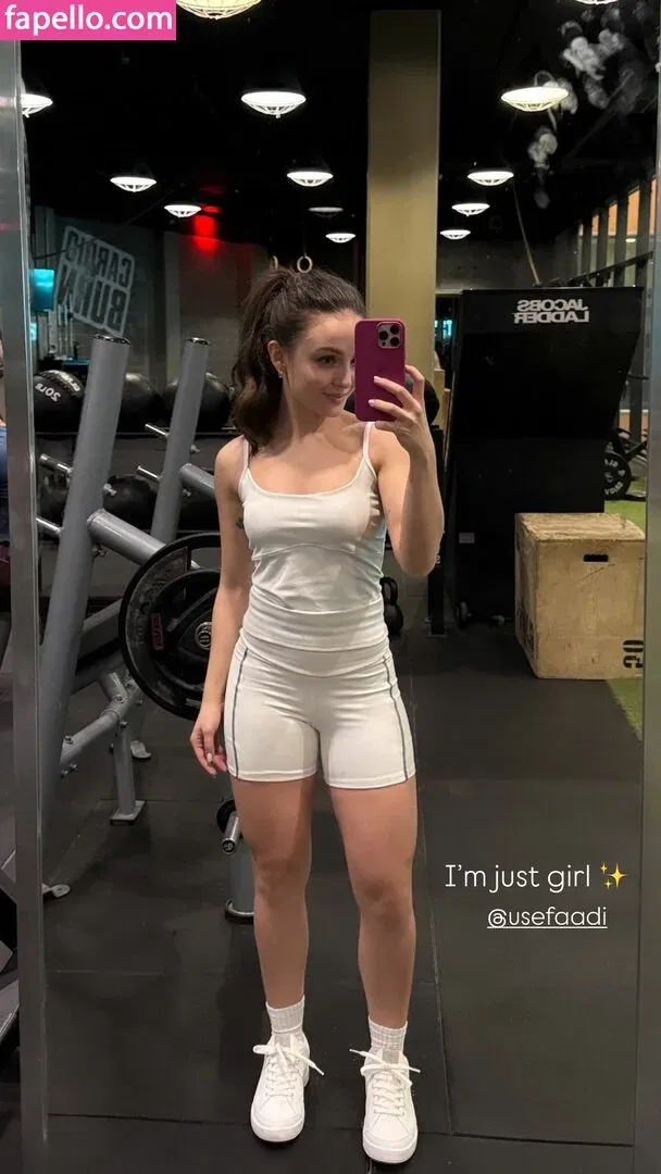 Larissa Manoela Onlyfans Photo Gallery 