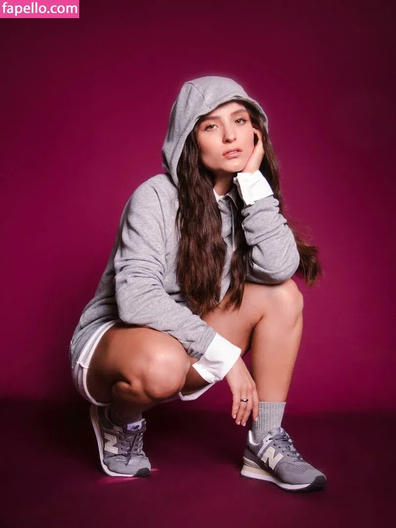 Larissa Manoela Onlyfans Photo Gallery 