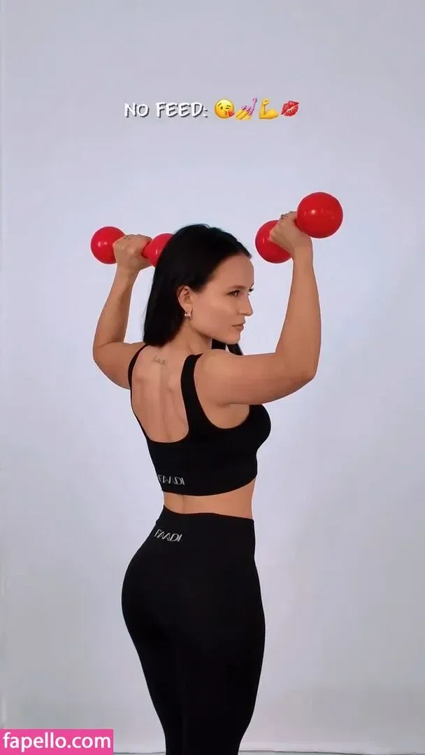 Larissa Manoela Onlyfans Photo Gallery 