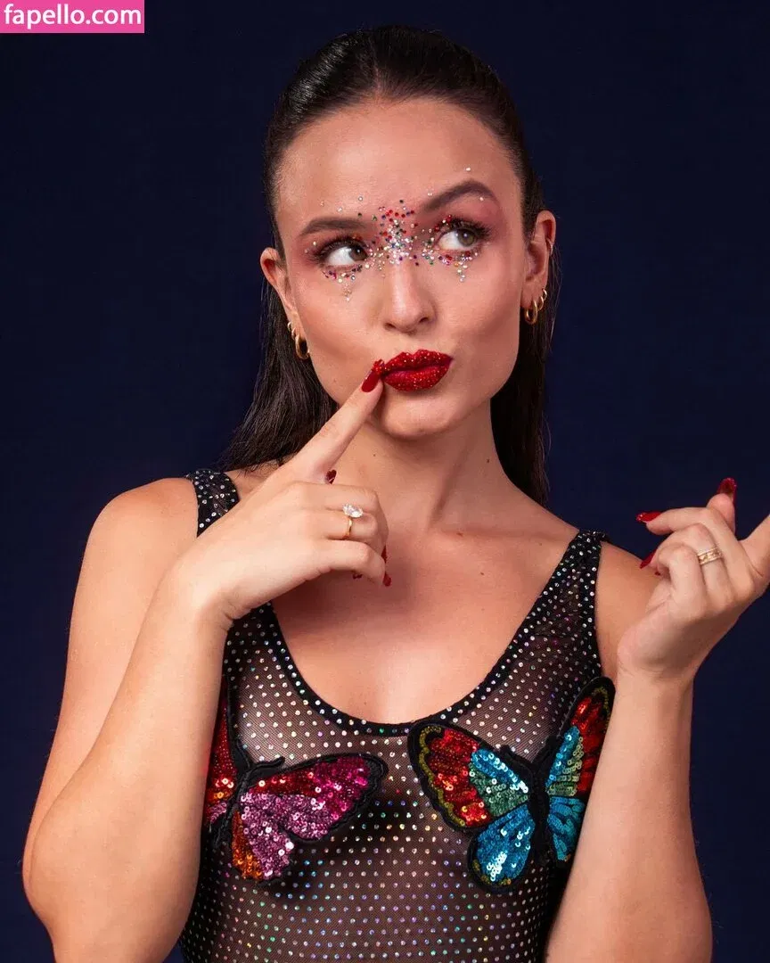 Larissa Manoela Onlyfans Photo Gallery 